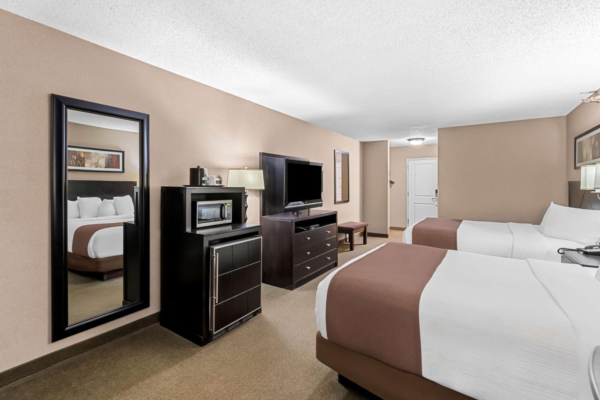 Heartland Inn & Suites, Surestay Collection By Best Western Park Rapids Exterior photo