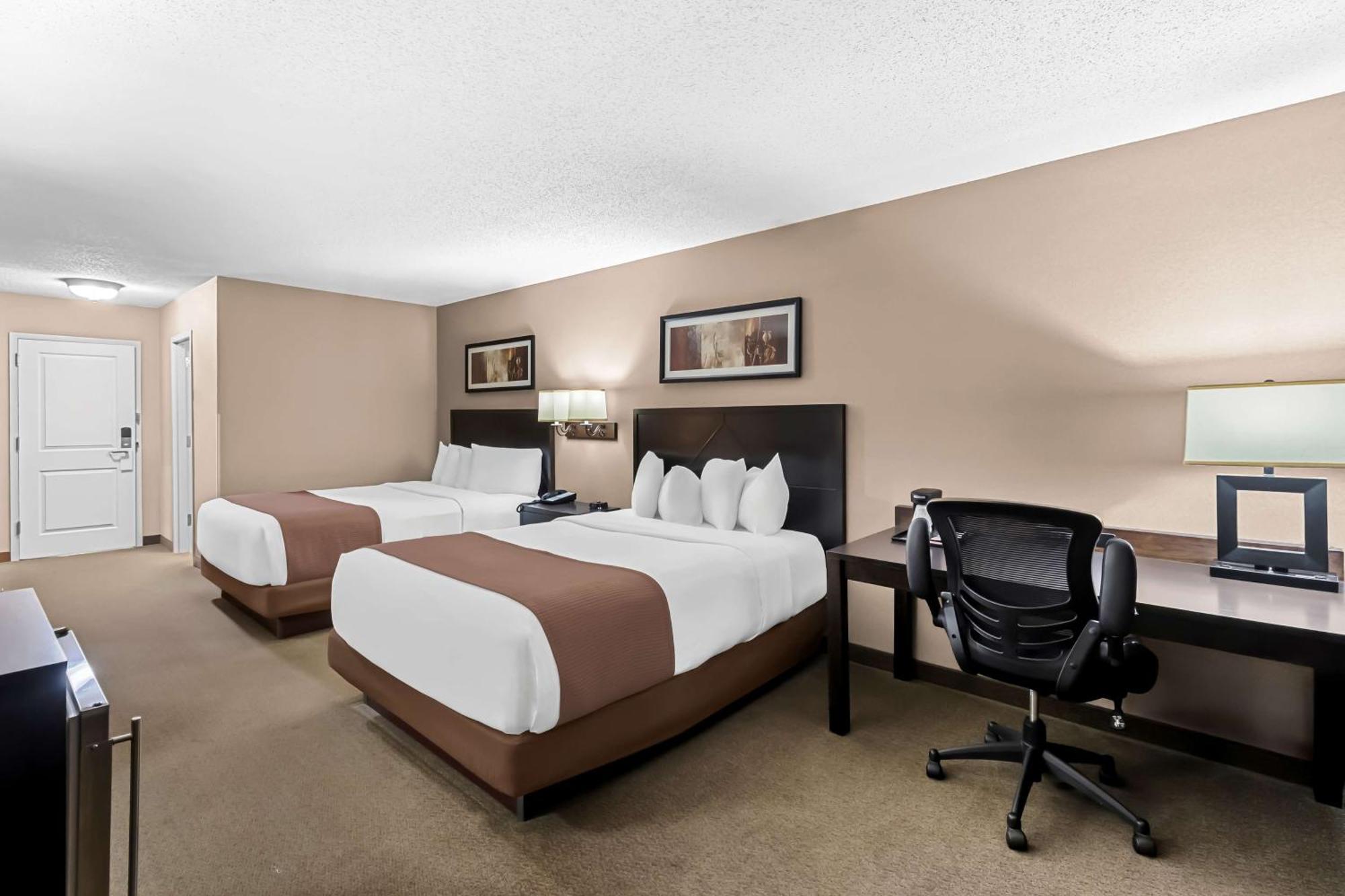 Heartland Inn & Suites, Surestay Collection By Best Western Park Rapids Exterior photo